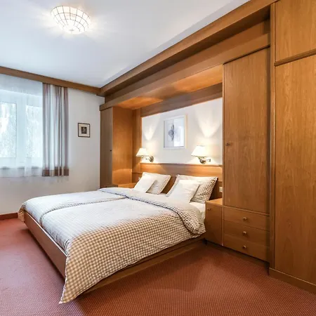 Aparthotel Appartamenti Sausalito 2*